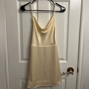 Aritzia Petite Sunday Best Cowl Neck Dress Size 00